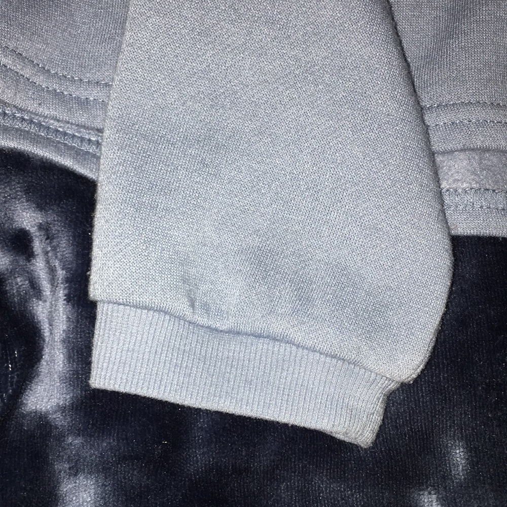 Cropped Hoodie (Worn Once) - Picture 3 of 5